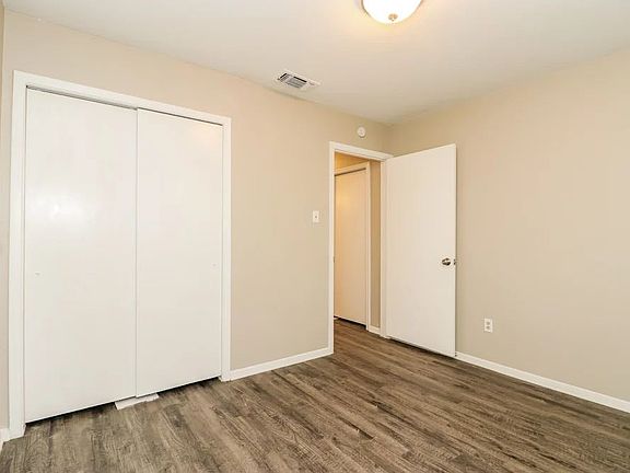 2nd image of 2211 Lavern St APT B