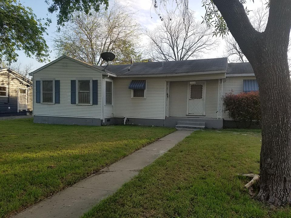1st image of 330 Sutton Dr