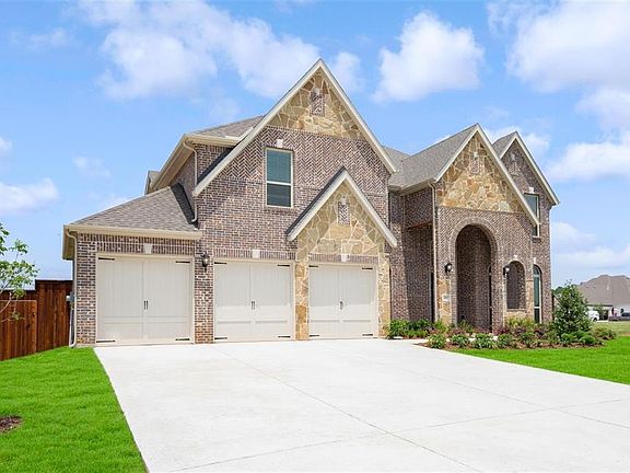 3rd image of 107 Stallion Ln