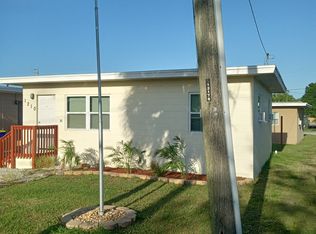 1210 N 17th St, Fort Pierce, FL 34950