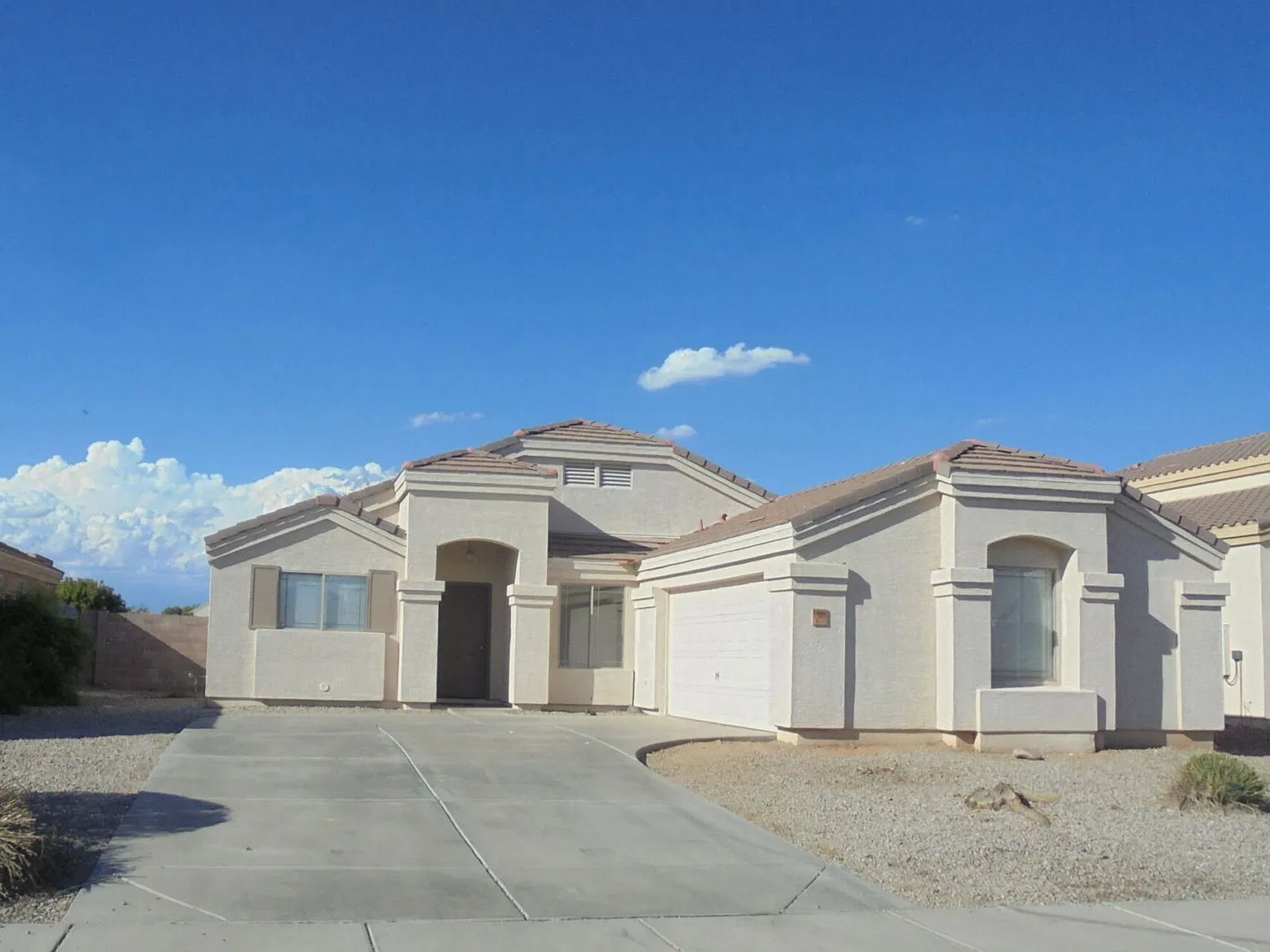 4 bed, 1735 sqft, $2,500 — Photo 1