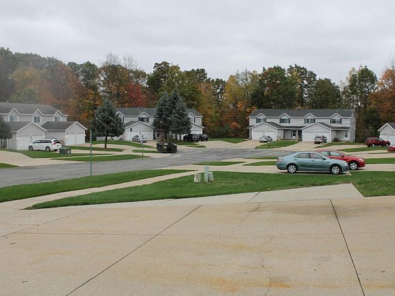 2nd image of 4073 Woodrush Ln NW