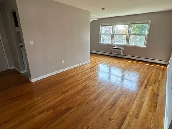128 Newark Ave Unit 5, Belleville, NJ 07109