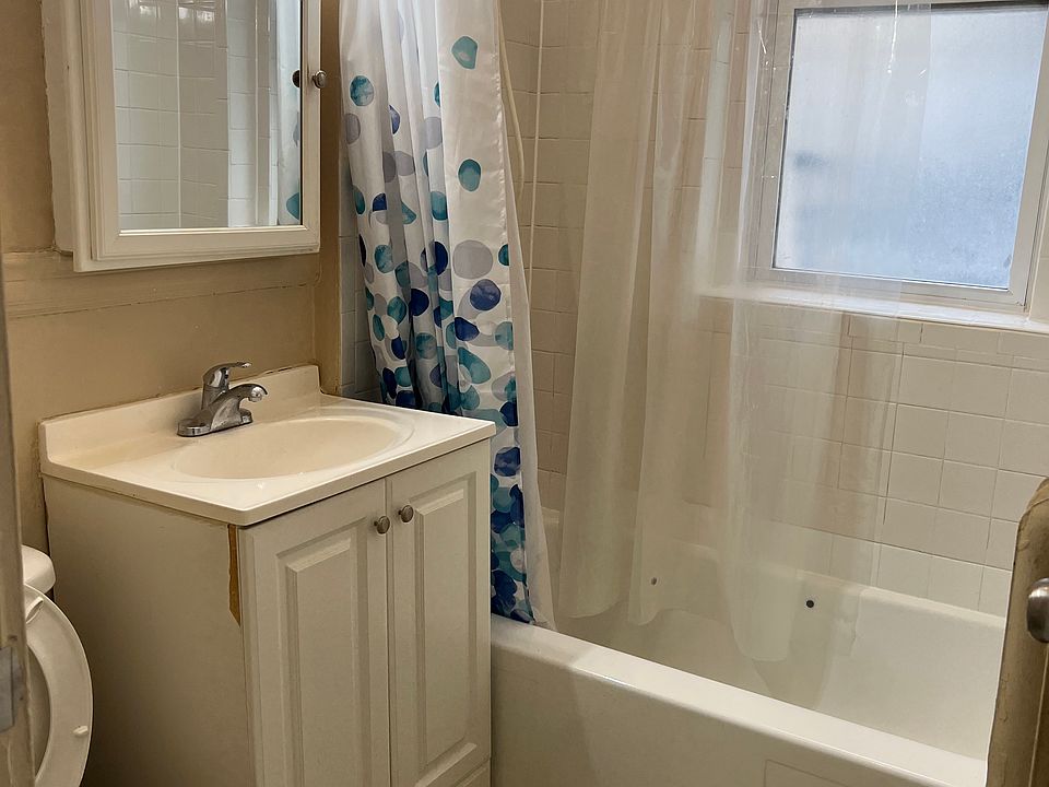 Bathroom with full tub