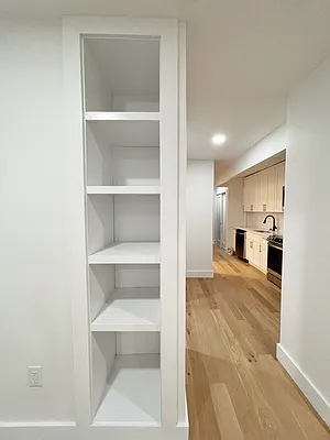 Rented by Pear NYC LLC | media 27