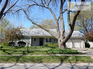 8716 Marty St, Overland Park, KS 66212