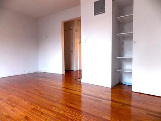 Rented by JM Preston Properties LLC | media 6