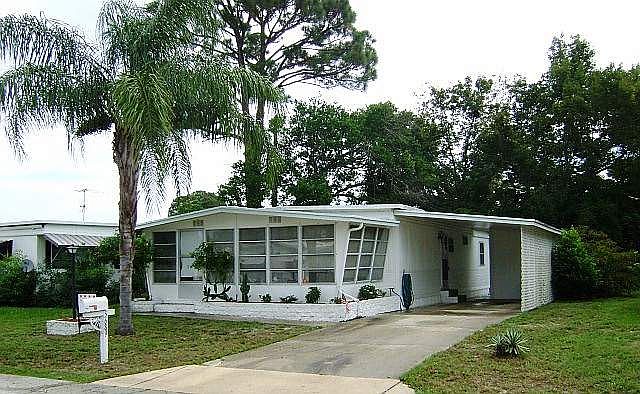 1st image of 5689 Christiancy Ave