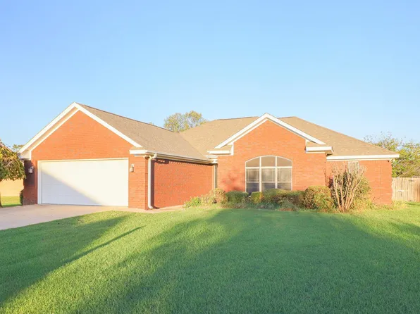 412 Harmony Cv, Trumann, AR 72472