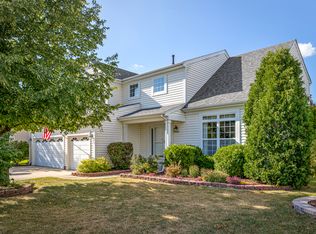 5411 Crossview Ln, Lake In The Hills, IL 60156