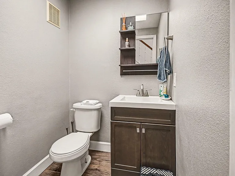 7447 Cambridge St #73 — Photo 15