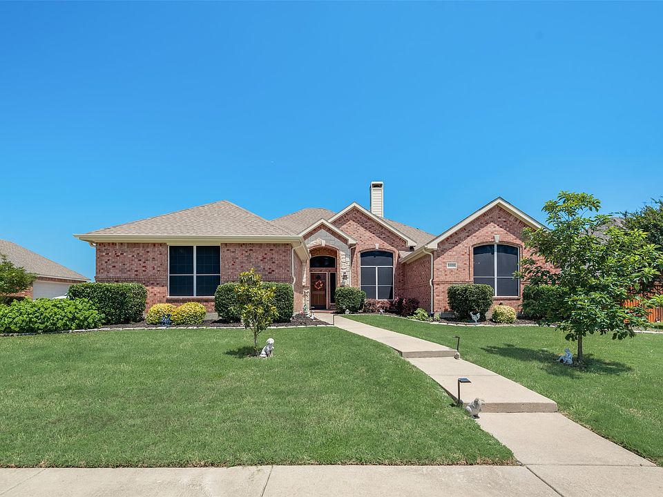 1st image of 1018 Brentwood Dr