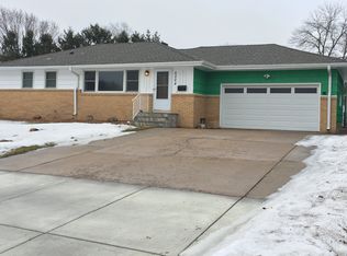 6024 Kyle Ave N, Brooklyn Center, MN 55429