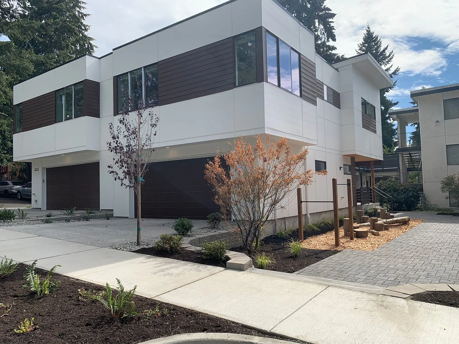 Rubi Townhomes — Photo 1