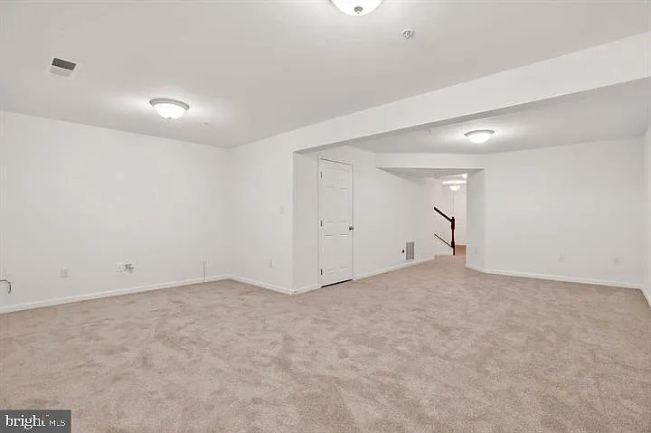6625 Latrobe Fls #88 — Photo 35