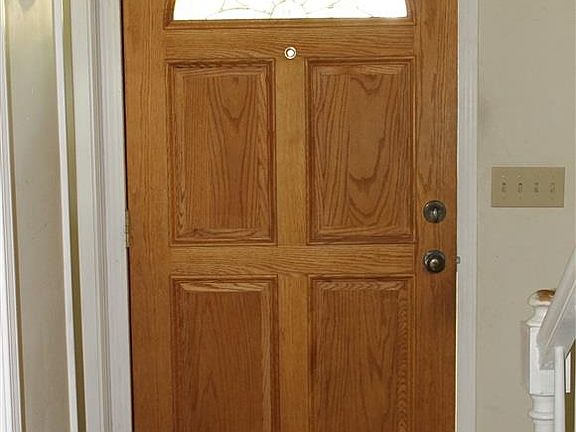 2nd image of 542 Yates Dr