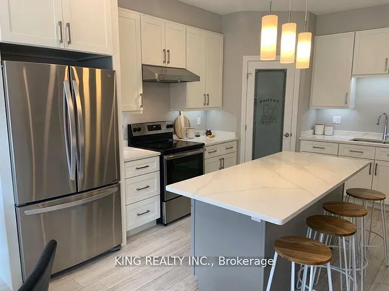 811 Sarnia Rd #60 — Photo 16