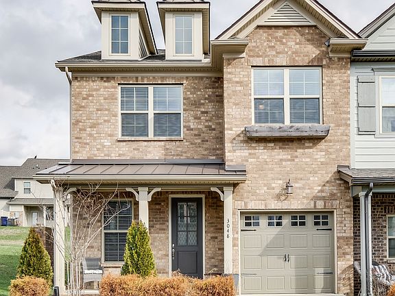3rd image of 3048 Sassafras Ln