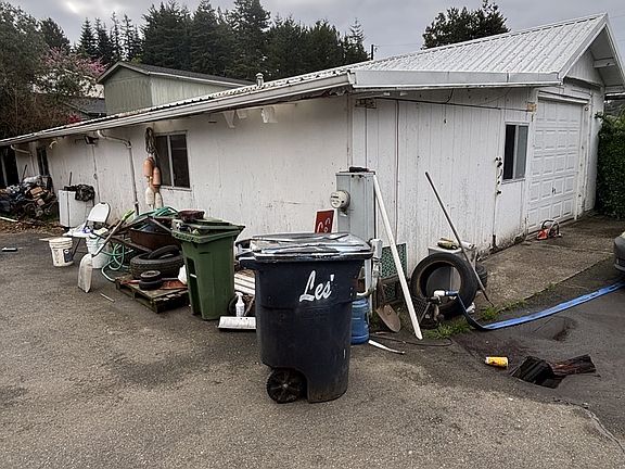 5th image of 1110 N 8th St