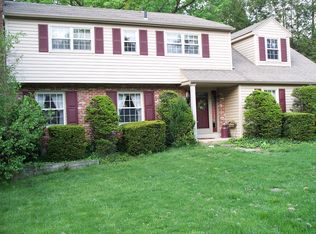 22 Waterford Way, Wallingford, PA 19086