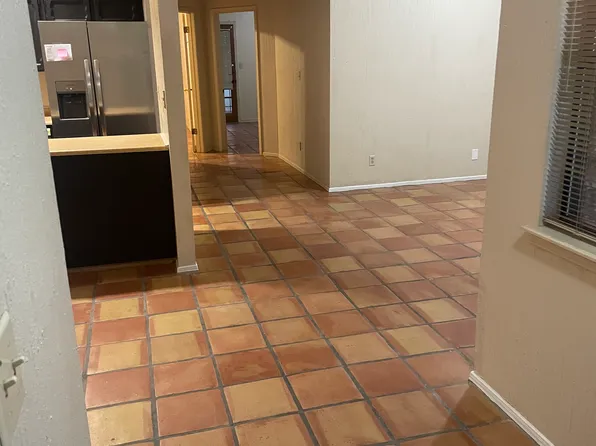 5757 Lawndale Dr #B, El Paso, TX 79912