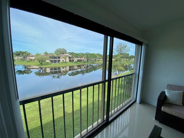 9285 Vista Del Lago #36F — Photo 11