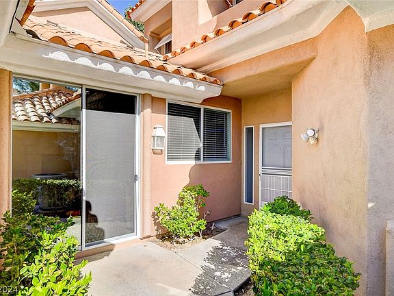 3rd image of 5097 Crooked Stick Way #0