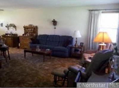 3rd image of 828 24th Ave N