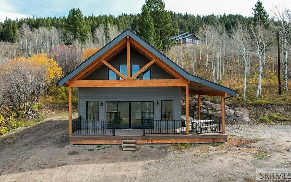 1st image of 5175 Valley Dr E