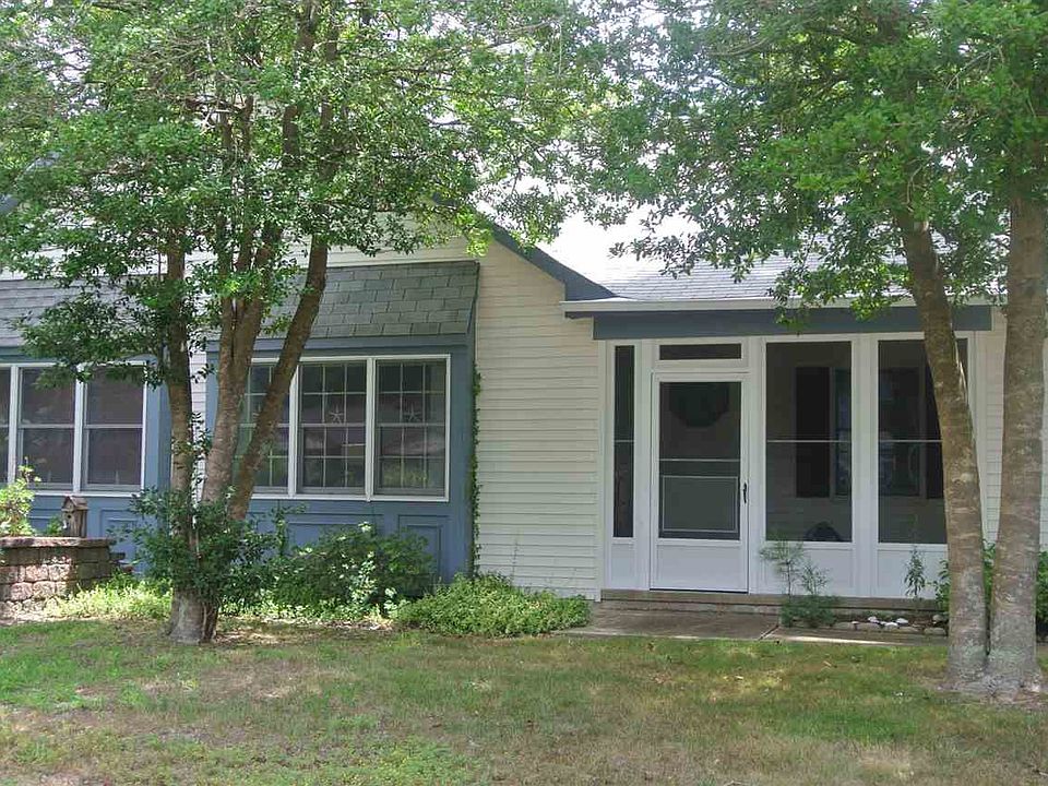 1st image of 20 Heron Way