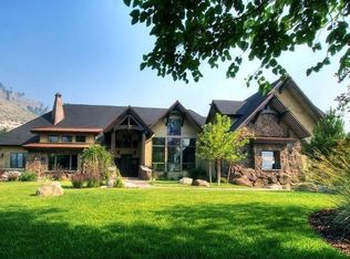 196 Taylor Creek Rd, Gardnerville, NV 89460