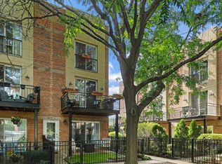 1830 S Michigan Ave #A, Chicago, IL 60616