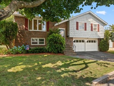 6 Marion Rd, Salem, MA, 01970