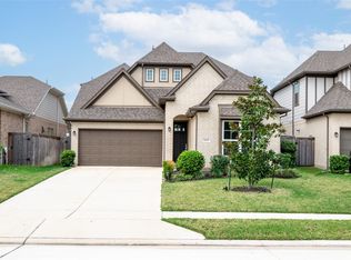 8915 Nature Park Dr, Missouri City, TX 77459