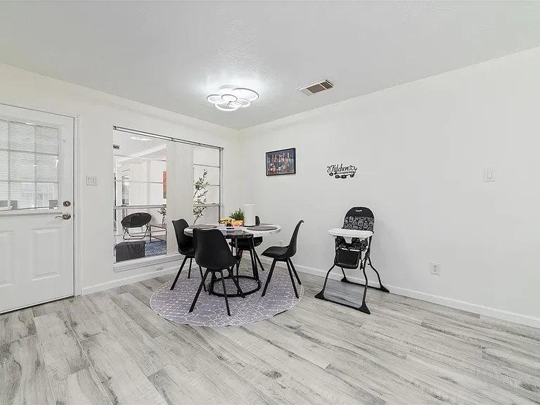 3511 Colleen Woods Cir — Photo 20