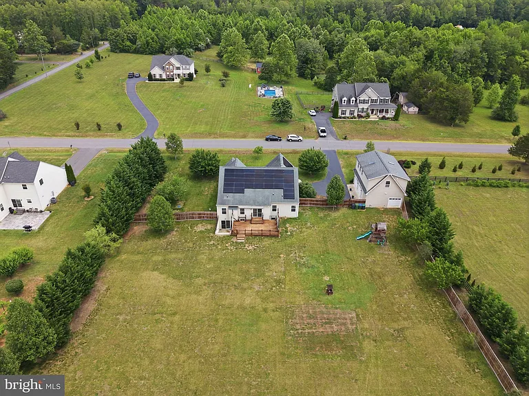 320 Timber Mill Ln — Photo 5