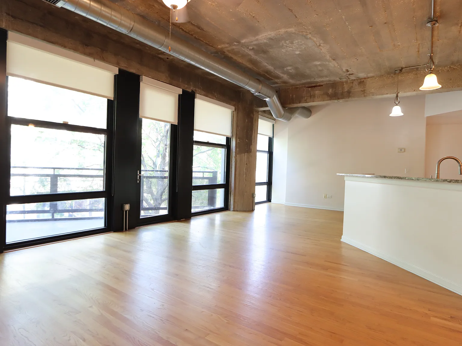 3 bed, 1500 sqft, $3,500 — Photo 2