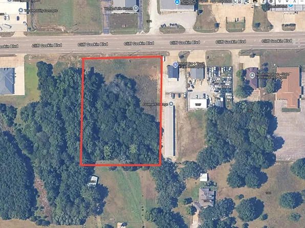 Cliff Gookin Blvd, Tupelo, MS 38801