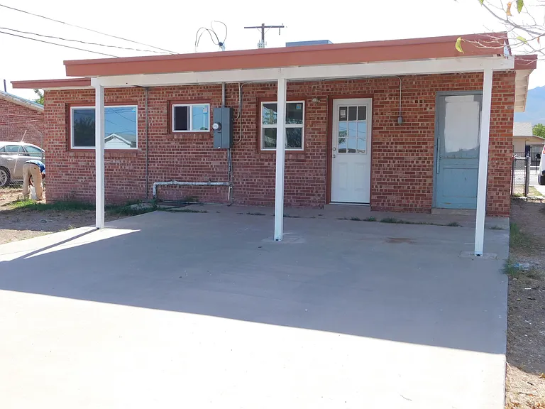 8308 Capitan Cir — Photo 21