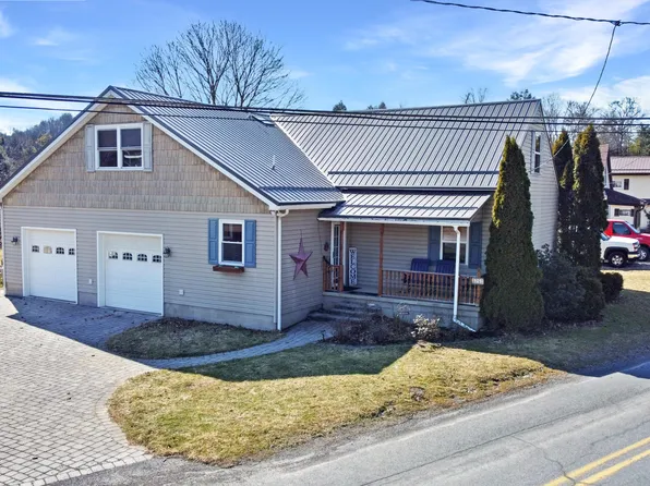 3253 Benshoff Hill Rd, Johnstown, PA 15909