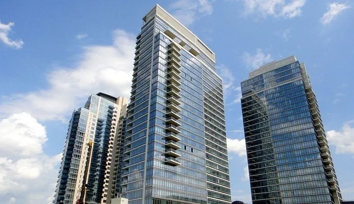 Rented by Corcoran | media 23