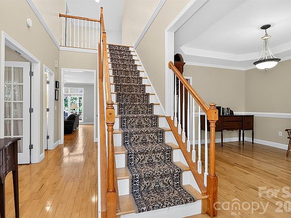 5th image of 4904 Steepleton Way