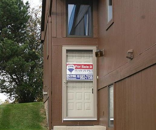 3rd image of 599 Echo Ct #13