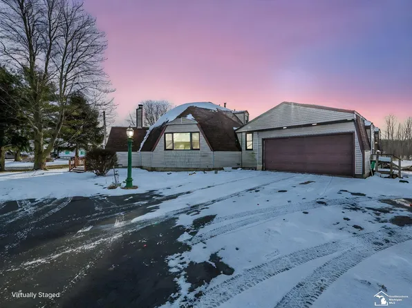 7033 Todd Rd, Ida, MI 48140