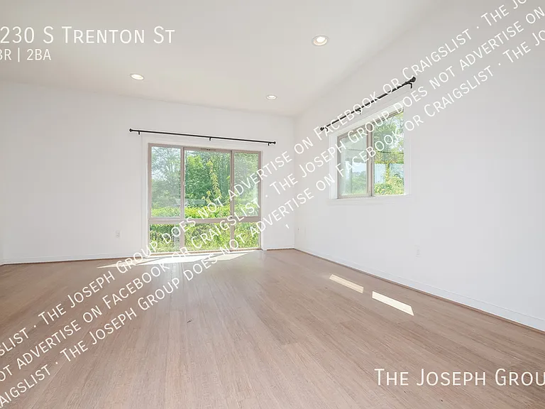4230 S Trenton St — Photo 2