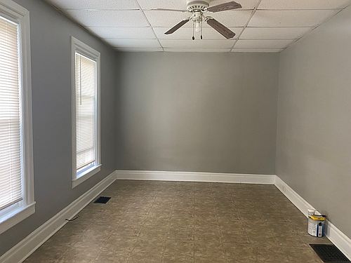 4th image of 1001 Academy St