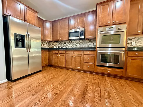 3413 Eagle Ridge Dr Photo 1