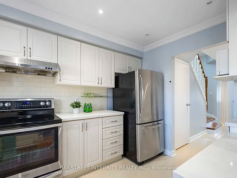 22 Dunbar Cres — Photo 17