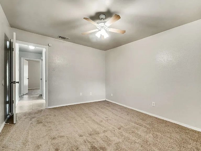8113 Starnes Rd — Photo 9