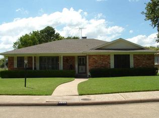 4809 Chilton Dr, Dallas, TX 75227